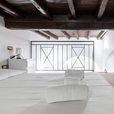 Lovely Studio Apartment - Capocci Roma Exterior foto